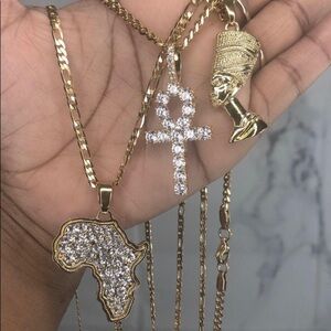 Nefertiti necklace and Africa map necklace set